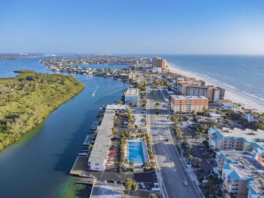 Seaside Serendipity Clearwater Beach Exterior photo