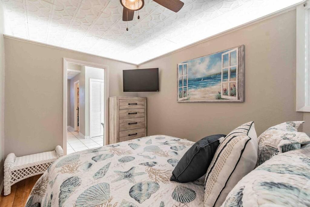 Seaside Serendipity Clearwater Beach Exterior photo
