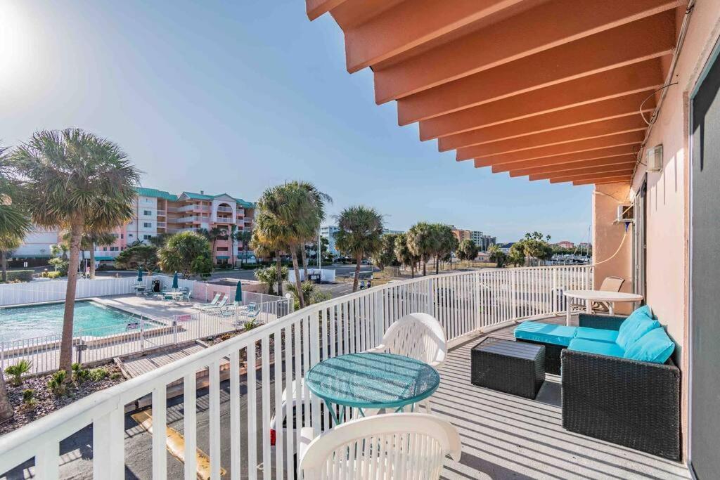 Seaside Serendipity Clearwater Beach Exterior photo